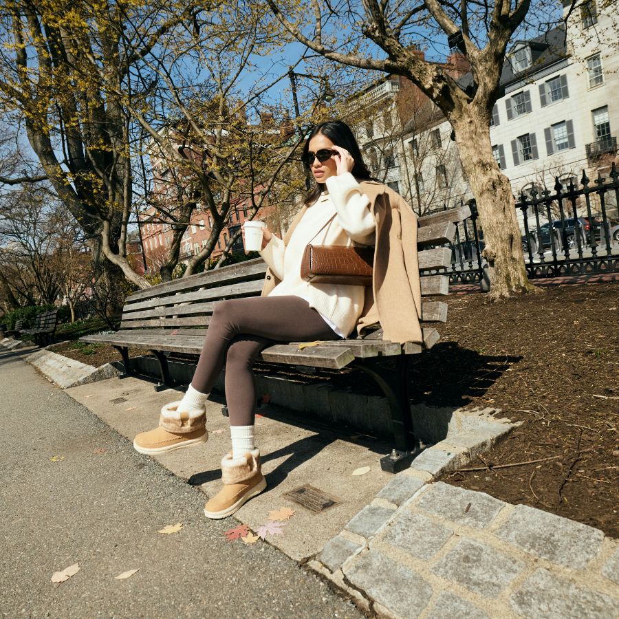 Camden Cuff Classic Cozy - Cognac - Image 2